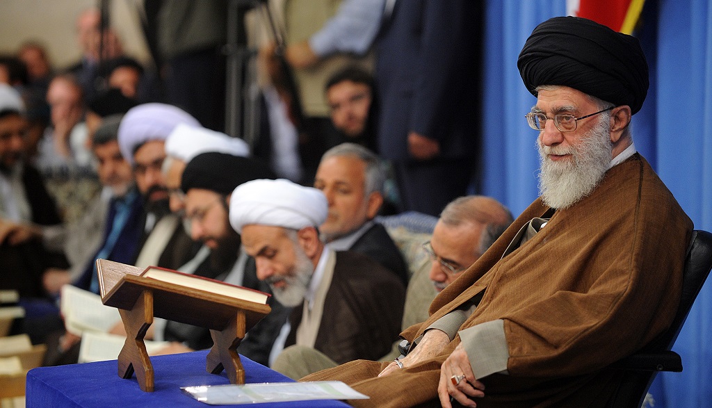 Ayatollah Khamenei during a meeting with the participants of the ۳۳rd International Quran Competition in Tehran