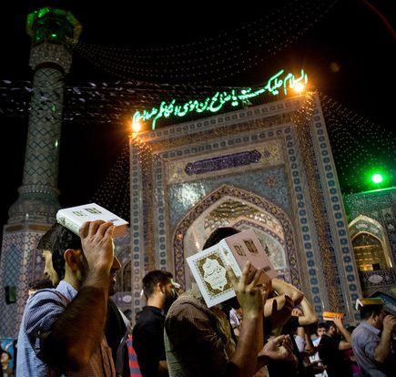 مراسم احیای نیمه شعبان