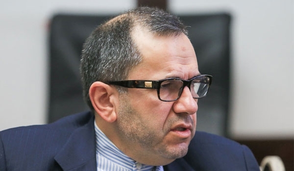 Iranian Deputy Foreign Minister Majid Takht Ravanchi