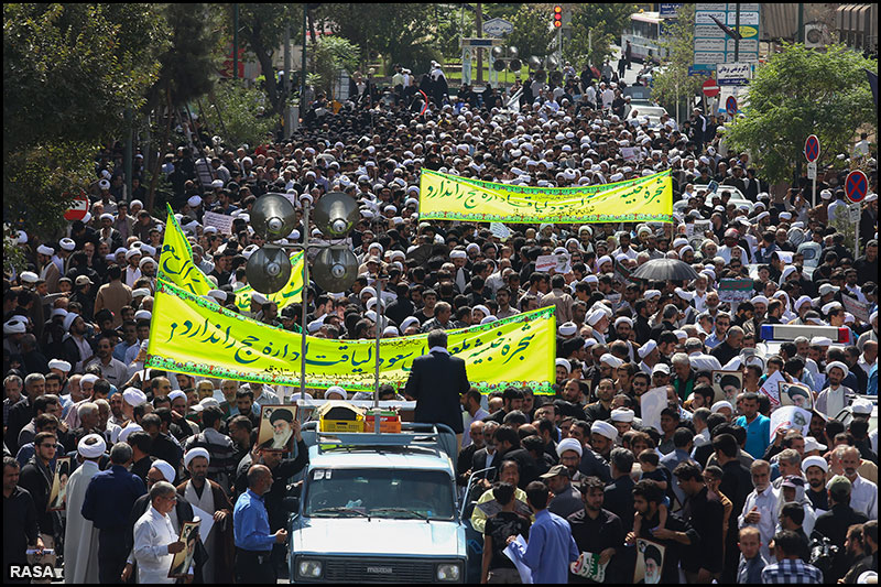 راهپیمایی نمازگزاران‌قمی‌درمحکومیت جنایات آل‌سعود