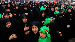 پاکستان میں ننہے عزداروں کا جلوس