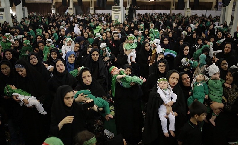 مراسم "الطفل الرضيع"