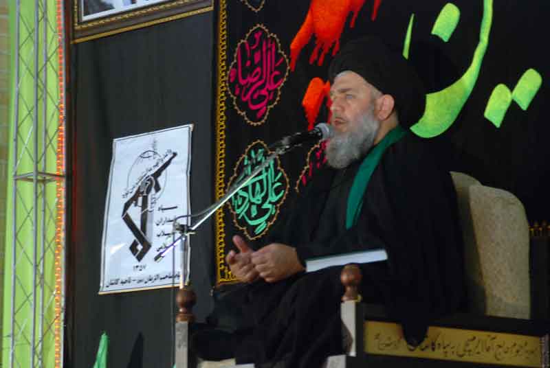 حجت الاسلام والمسلمين سيد حسين مومني 