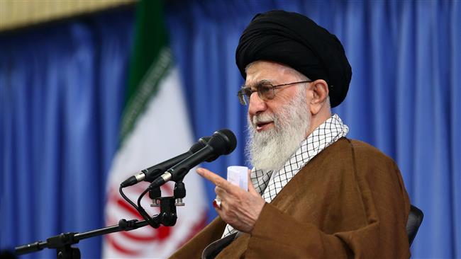 Ayatollah Khamenei makes a speech during a meeting with top Iranian students and scientific talents on October 19, 2016