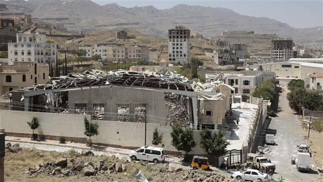 A destroyed funeral hall is seen after it was hit by a Saudi airstrike in Sana’a, Yemen, October 13, 2016. (Photo by AP)