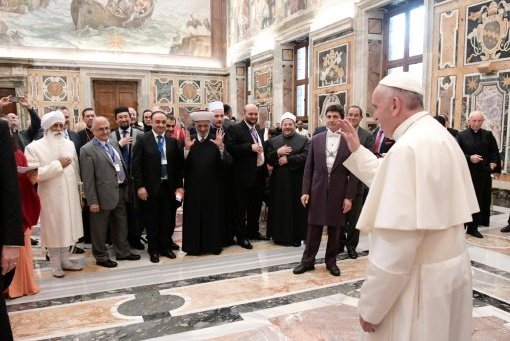 دیدار پاپ فرانسیس با نمایندگان ادیان