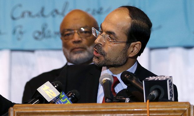 Nihad Awad, right, national executive director of the Council on American-Islamic Relations