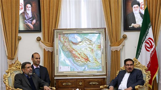 Secretary of Iran’s Supreme National Security Council Ali Shamkhani (R) and the head of the Palestinian Islamic Jihad movement, Ramadan Abdullah Shalah, meet in Tehran on December 10, 2016. (Photo by IRNA)