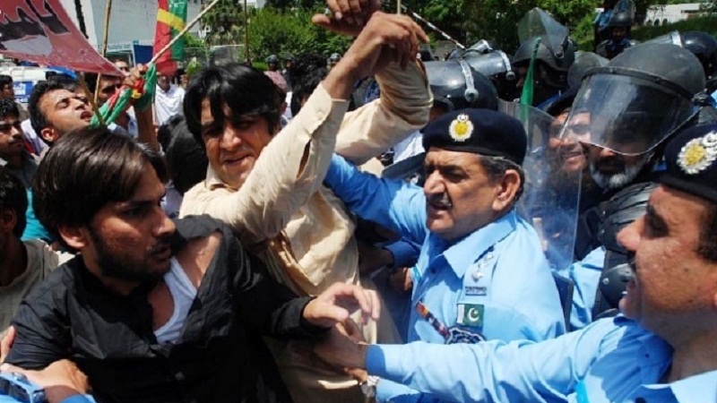 پاکستان میں مظاھرہ