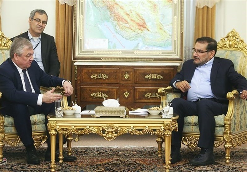 Ali Shamkhani in a meeting with Alexander Lavrentiev, the Russian president’s special envoy on Middle East affair