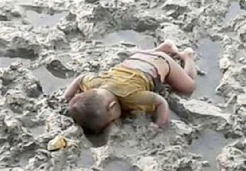 A dead Rohingya child from Myanmar