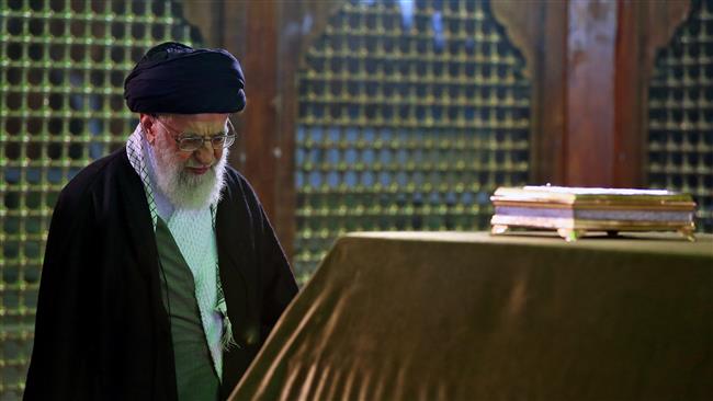 Leader of the Islamic Revolution Ayatollah Seyyed Ali Khamenei visits the mausoleum of Imam Khomeini south of Tehran, Iran, on February 1, 2017 to pay tribute to the late founder of the Islamic Republic. (Photo by khamenei.ir)