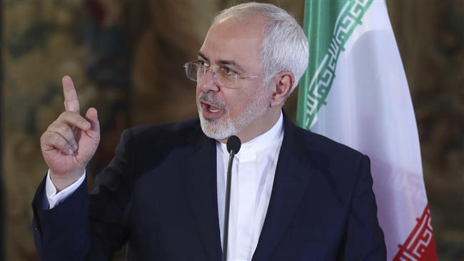 Iran’s Foreign Minister Mohammad Javad Zarif addresses the media during a press conference in Prague, the Czech Republic, November 11, 2016. (Photo by AP)