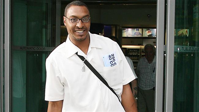 Muhammad Ali Jr was returning from a black history month event in Jamaica when he was detained by US immigration officers at a Florida airport.