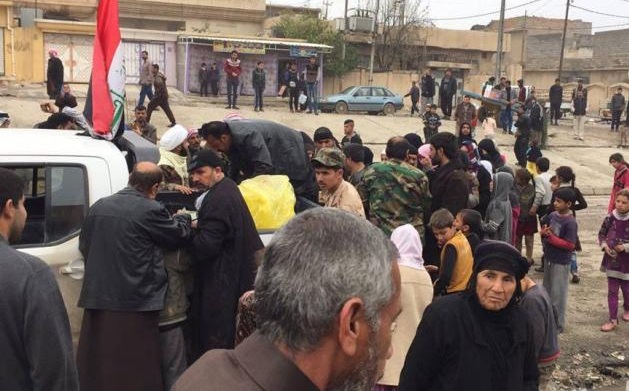 لجنة إرشاد العتبة العلوية تواصل الاشراف على حملات الاغاثة والدعم للنازحين والمقاتلين 