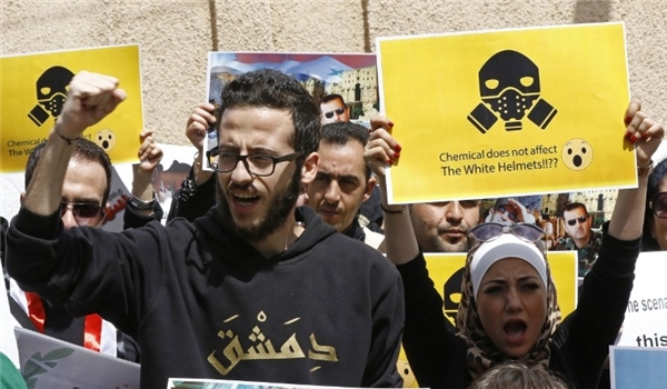 Syrians Protest against US Assault
