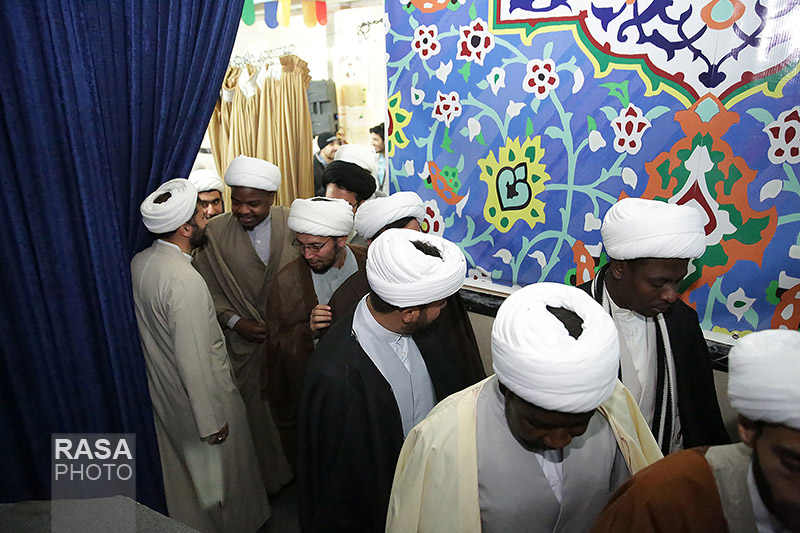 جامعه المصطفی العالمیه کے طلاب