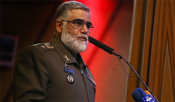 Lieutenant Commander of the Iranian Army Brigadier General Ahmad Reza Pourdastan