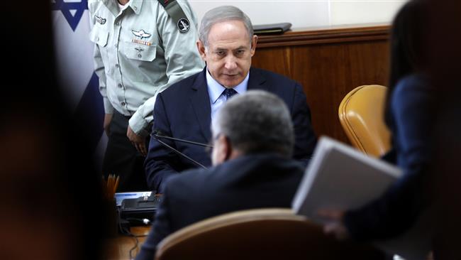 Israeli Prime Minister Benjamin Netanyahu chairs the weekly cabinet meeting in Jerusalem al-Quds on May 3, 2017. (Photo by AP)