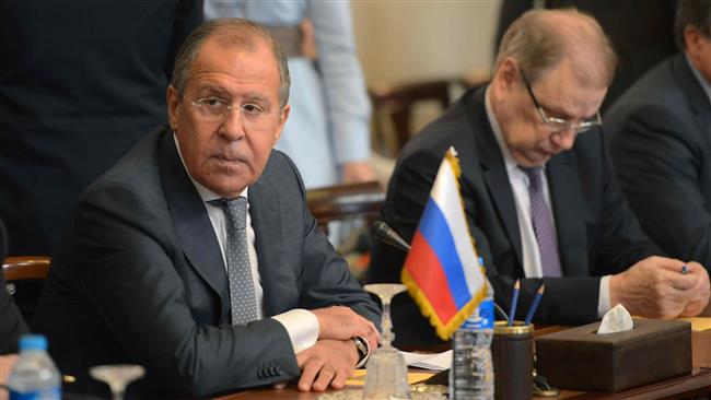 Russian Foreign Minister Sergei Lavrov (L) meets with his Egyptian counterpart at Tahrir Palace in Cairo on May 29, 2017. (Photo by AFP)