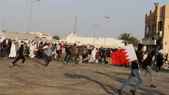Bahraini protesters
