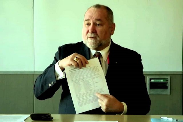 Robert David Steele
