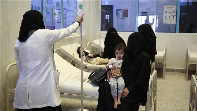 People are treated for suspected cholera infections at a hospital in Sana’a, Yemen, on July 1, 2017. (Photo by AP)