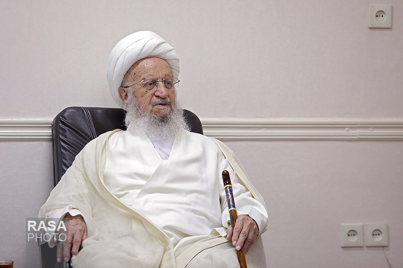 حضرت آیت الله مکارم شیرازی