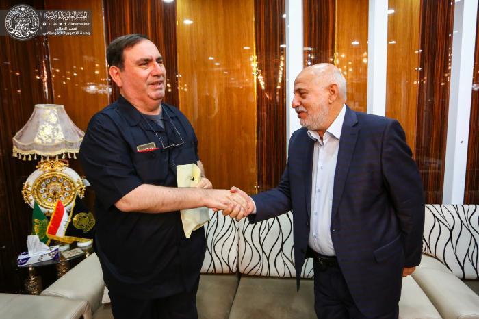Pakistani ambassador in Iraq visits Holy Shrine of Imam Ali