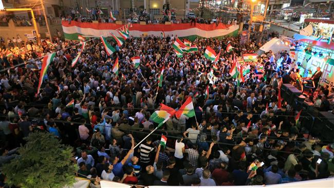 Kurds celebrate to show their support for the independence referendum in Dohuk, Iraq, September 26, 2017. (Photo by Reuters)