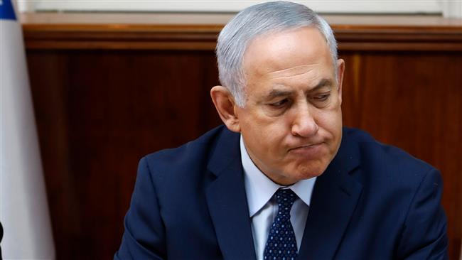 Israeli Prime Minister Benjamin Netanyahu opens the weekly cabinet meeting in occupied Jerusalem al-Quds, September 26, 2017. (Photo by AFP)
