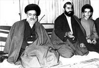 دیدنی/ شهید آیت الله کافی در کنار شهید آیت الله مدنی در مهدیه تهران