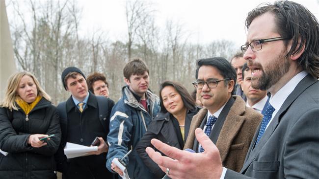 Attorneys for the ACLU deliver remarks to the media outside US District Court in Greenbelt, Maryland, March 15, 2017. (AFP photo)