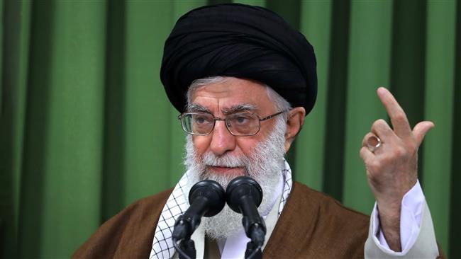 Leader of the Islamic Revolution Ayatollah khamenei speaks during a meeting with a group of Iranian academic elites (unseen) in Tehran, October 18, 2018. (Photo by khamenei.ir)