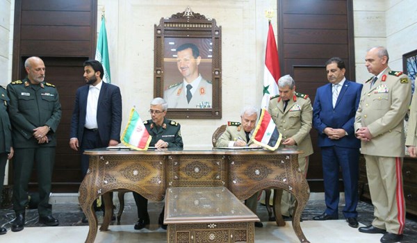 Iran, Syria Ink MoU on Military, Defense Cooperation