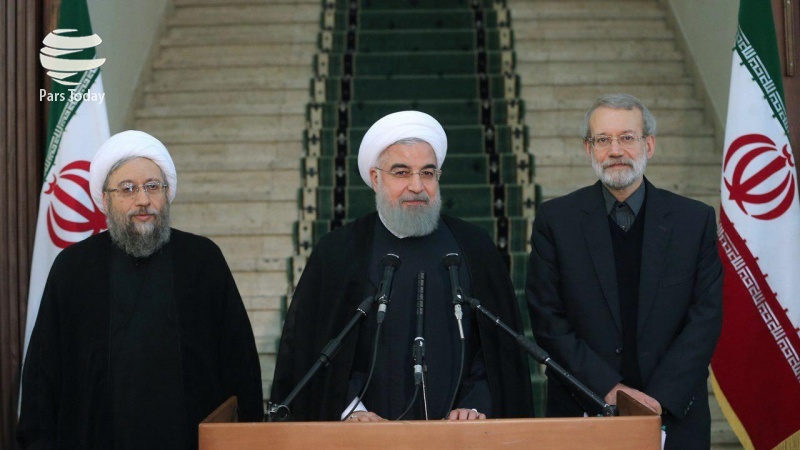 حسن روحانی و علی لاریجانی و صادق لاریجانی