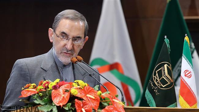 Ali Akbar Velayati, a senior adviser to Leader of the Islamic Revolution Ayatollah Seyyed Ali Khamenei, addresses the closing ceremony of the 31st Islamic Unity Conference, Tehran, December 7, 2017. (Photo by IRNA)