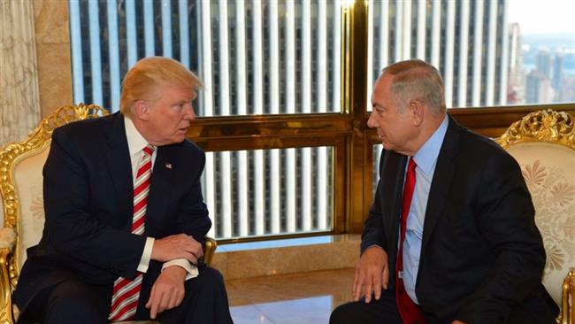 Donald Trump (left) with Benjamin Netanyahu (file photo)