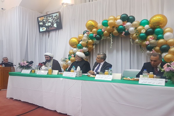 مؤتمر حول الإسلام والمسیحیة في لندن 