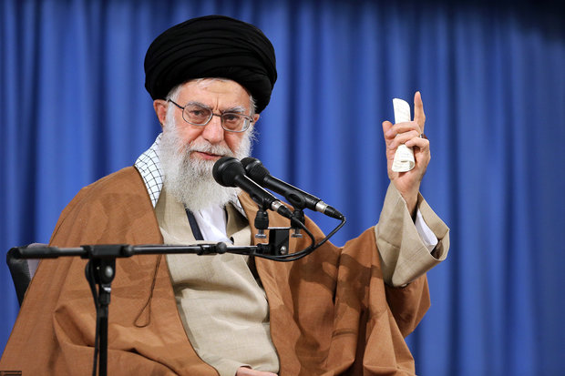 رهبر انقلاب اسلامی