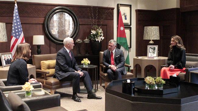 Jordanian King Abdullah II (C-R) and Queen Rania of Jordan (R) meeting with US Vice President Mike Pence (C-L) in the capital Amman, January 21, 2018. (Photo by AFP)