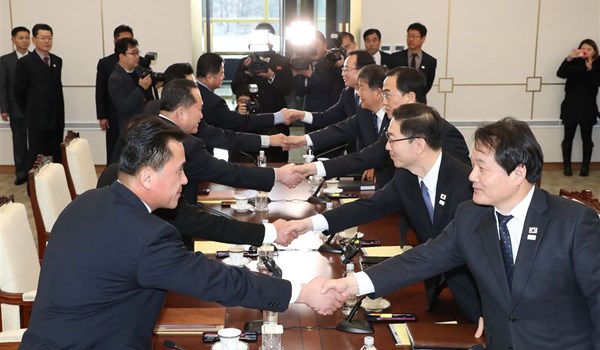 South and North Korea officials