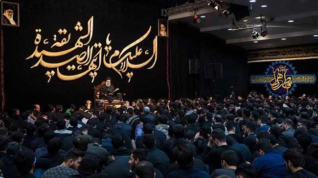 People take part in ceremonies commemorating the martyrdom anniversary of Hazrat Fatima Zahra (PBUH) in Tehran on February 20, 2018. (Photo by Fars news agency)