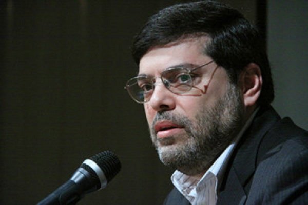Seyed Mohammad Marandiو Professor of English Literature and Orientalism at the University of Tehran