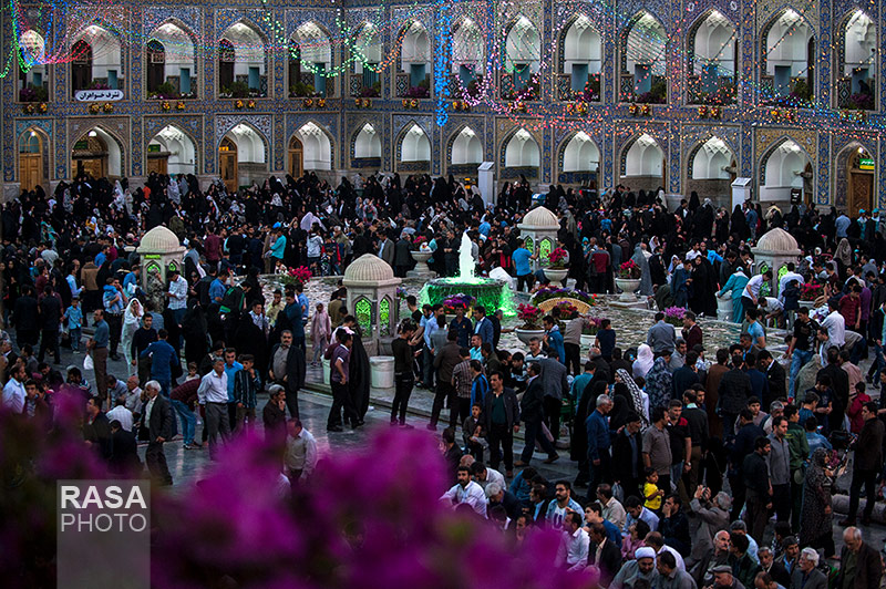 حرم مطهر امام رضا در شب میلاد جواد الائمه علیهم السلام