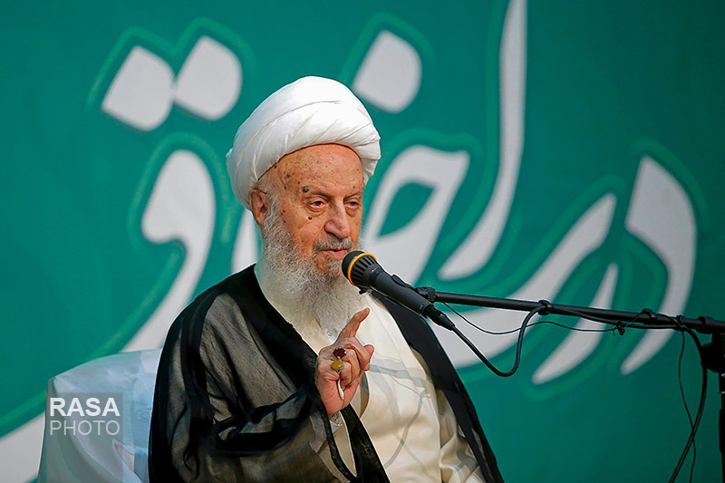 آیت الله مکارم شیرازی