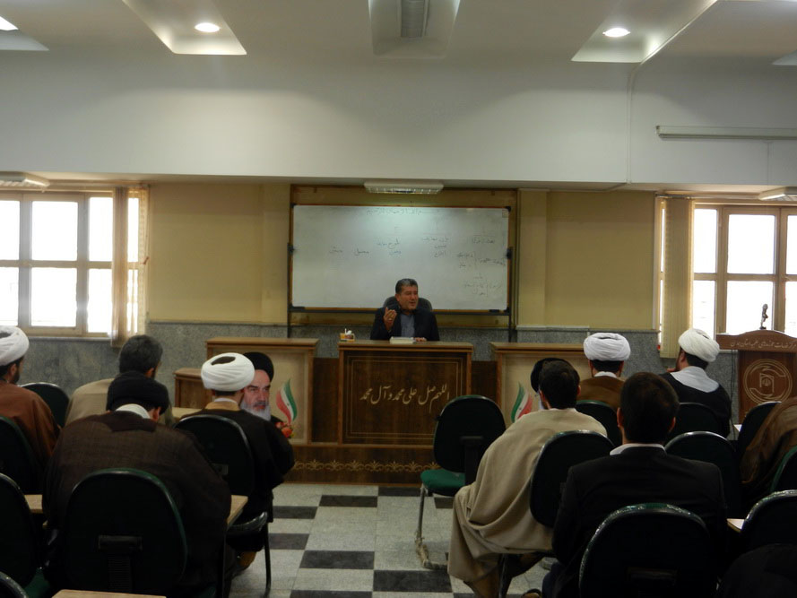 دیدار طلاب همدانی با امیر خجسته