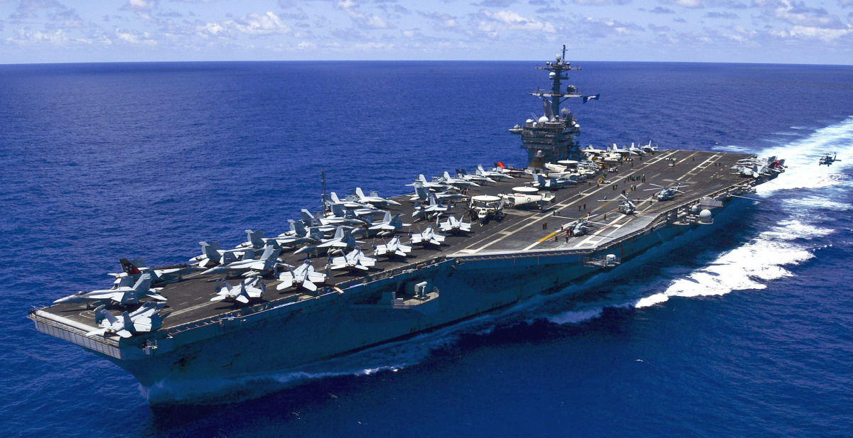 US Aircraft Carrier US Army