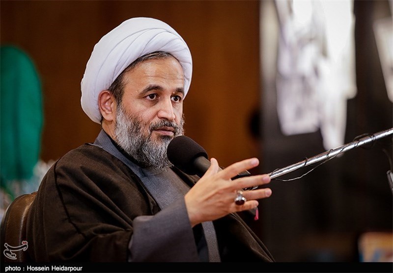 الشیخ علیرضا بناهیان