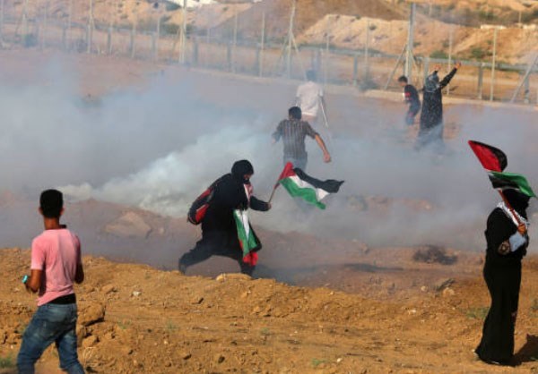 +130 Women Wounded by Israeli Soldiers in Gaza Rally
